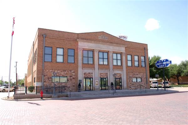 Seymour City Hall (4/29/2014)