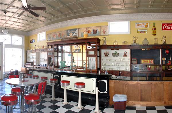 Antique Treasures & Soda Shop (10/2/2014)