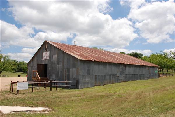 Albert Ice House & Dancehall (5/3/2015)