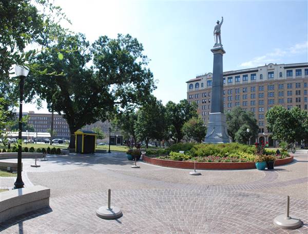 Travis Park (8/1/2015)