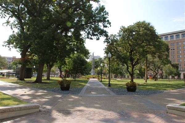 Travis Park (8/1/2015)