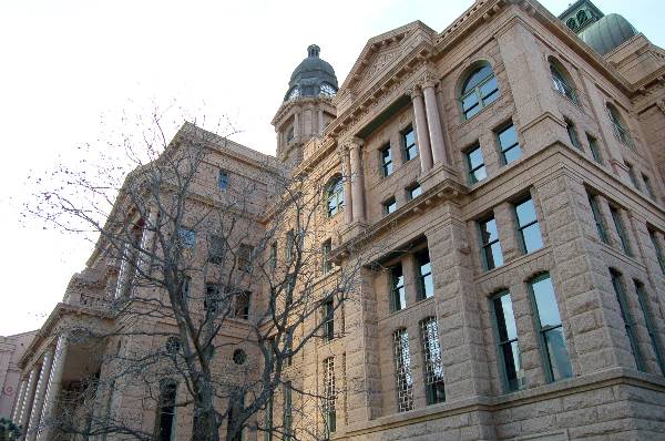 Tarrant County Courthouse (3/25/2007)