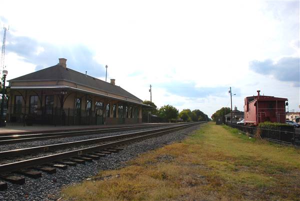 Mineola (10/8/2015)