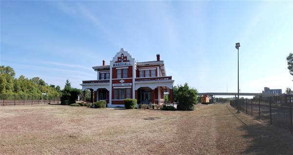 Marshall Amtrak & Depot Museum (10/9/2015)
