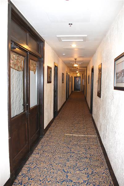 Holland Hotel (10/15/2015)