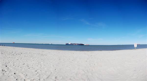 East Beach (2/16/2016)