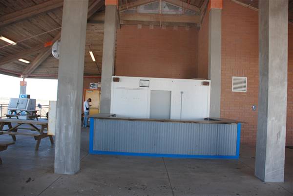 East End Beach Pavillion (2/16/2016)
