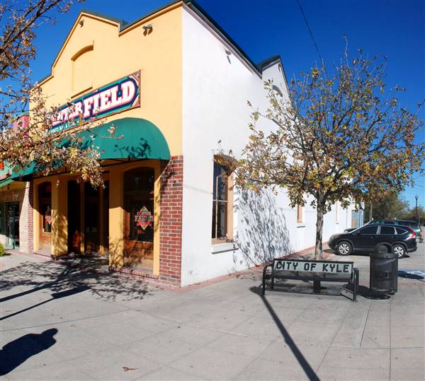 Centerfield Sports Bar & Grill (12/3/2015)