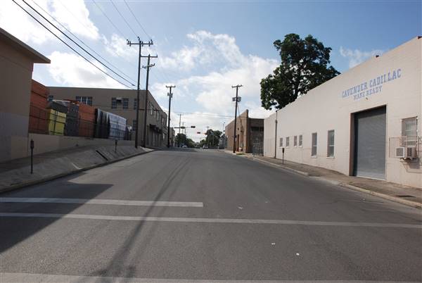 Avenue B (8/2/2016)