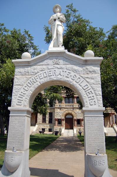 Denton County Courthouse & Museum (8/31/2007)