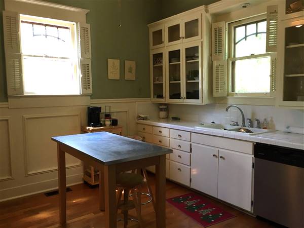 Hill House (4/11/2017)