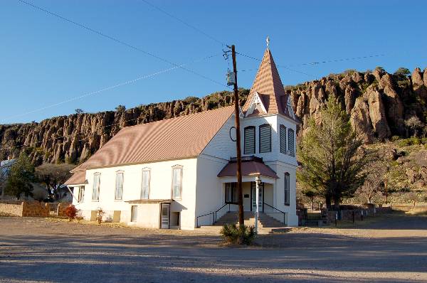 Fort Davis First Presbyterian Church (12/21/2007)