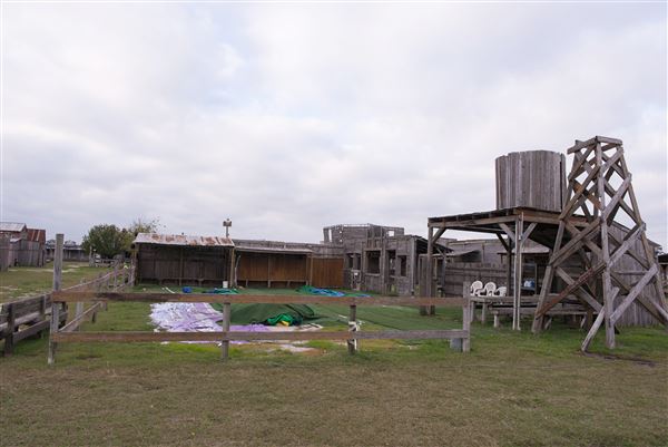 J. Lorraine Ghost Town (12/19/2017)