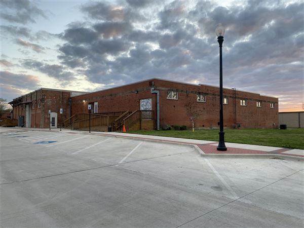 Ice House on Main (2/24/2020 - Credits: Joan Quintana, Will Walker)