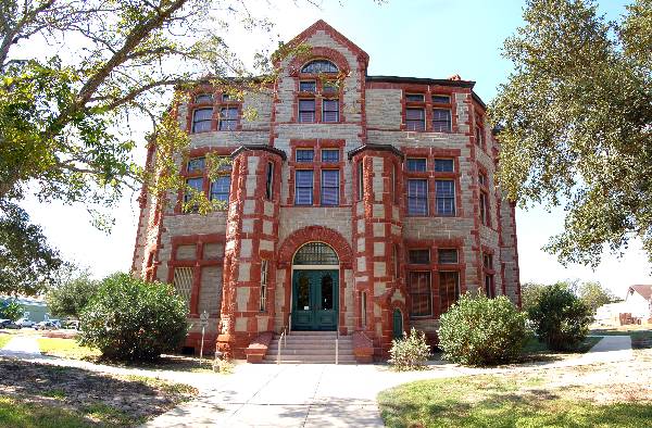 DeWitt County Courthouse (10/3/2008)