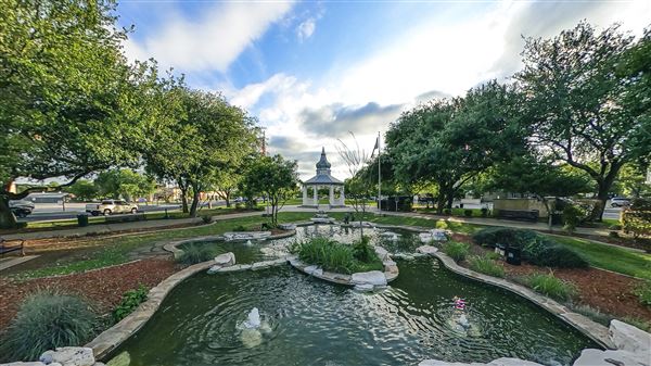 Main Plaza Park (6/30/2021 - Credits: City of Boerne / E. Castle Photography)