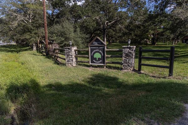 Wood Cabin at Chocolate Bayou Preserve (10/25/2021 - Credits: Visit Alvin)