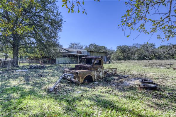 Rural Farm - Two House Property (12/1/2021 - Credits: Adam Brown)