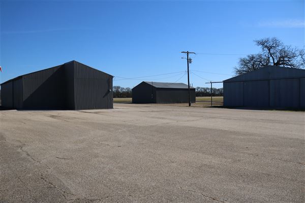 Marlin Municipal Airport (T-15) (2/9/2022 - Credits: Bryan LeMeilleur, Director of Tourism and Marketing)