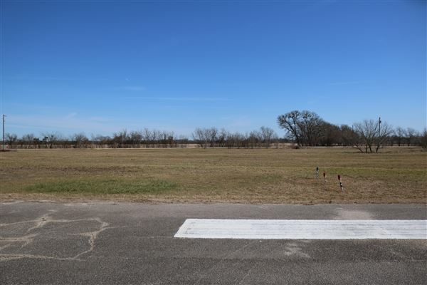 Marlin Municipal Airport (T-15) (2/9/2022 - Credits: Bryan LeMeilleur, Director of Tourism and Marketing)