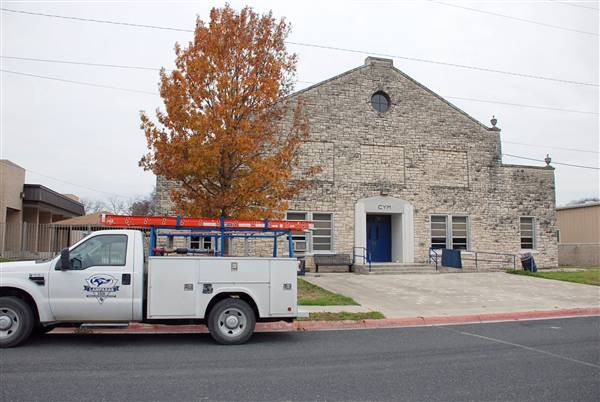 Former Lampasas Junior High (12/15/2009)