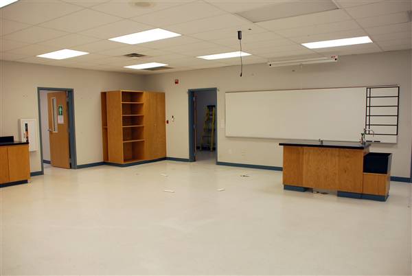 Former Lampasas Junior High (12/15/2009)