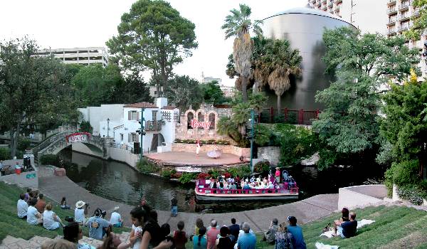 Arneson River Theatre (6/9/2003)