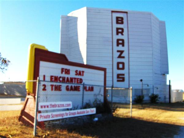 Brazos Drive-In (3/11/2010)