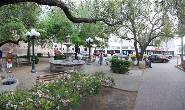 City Fountain Park (3/31/2010)