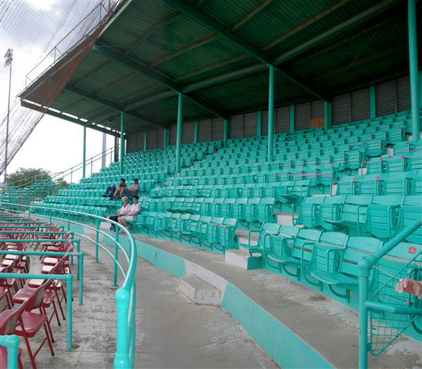 Kokernot Field (6/10/2010)