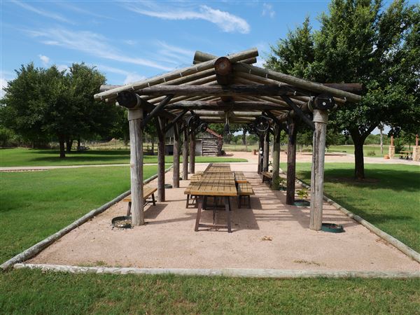 Spiderwood Studios 969 - Courtyard, Bar, & Gazebo (6/30/2023 - Credits: Matt Miller)
