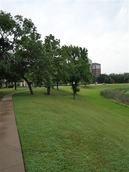 Lake Cliff Park (4/26/2024 - Credits: Alex Payne)