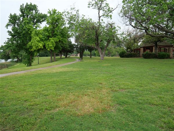 Lake Cliff Park (4/26/2024 - Credits: Alex Payne)