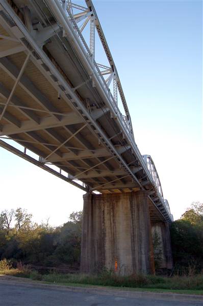 Hwy 71 Bridge over Colorado River (11/17/2006)