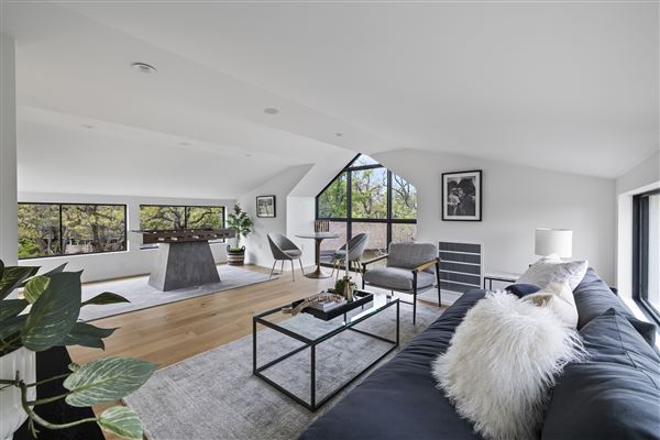 Mosier House (5/25/2024 - Credits: Ramblr Media)
