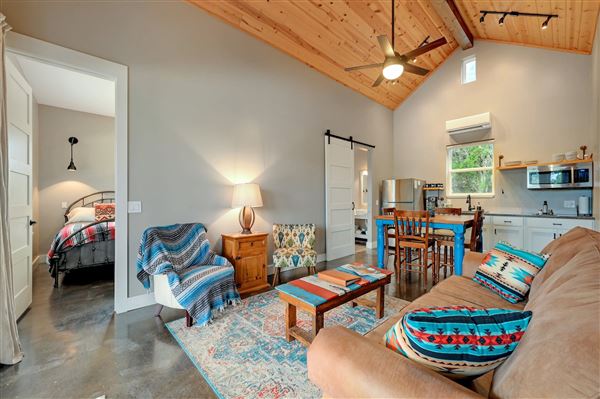 Hill Country Casitas (6/1/2023 - Credits: hill country casitas)