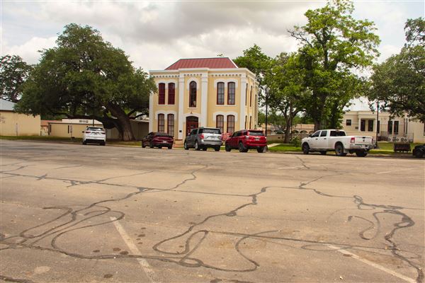 Floresville (4/22/2025 - Credits: Erik McCowan)