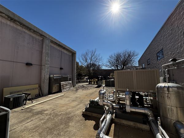 Dallas College - Cedar Valley Campus - HVAC and Automotive Building (10/6/2025 - Credits: Alex Payne)