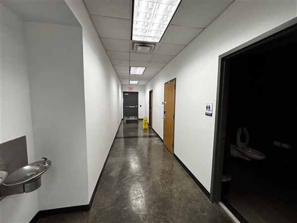 Dallas College - Cedar Valley Campus - HVAC and Automotive Building (10/6/2025 - Credits: Alex Payne)
