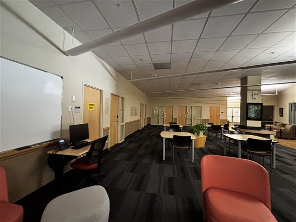 Dallas College - Cedar Valley Campus - Learning Commons (10/5/2026 - Credits: Austin Flores)