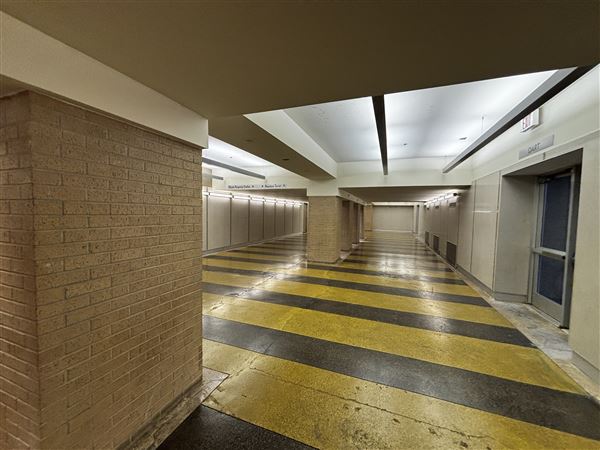 Reunion Tower Tunnel