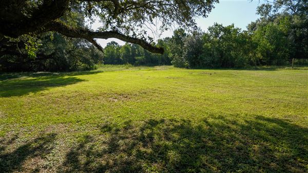 The Oaks of Anahuac (9/12/2025 - Credits: Houston Film Commission)